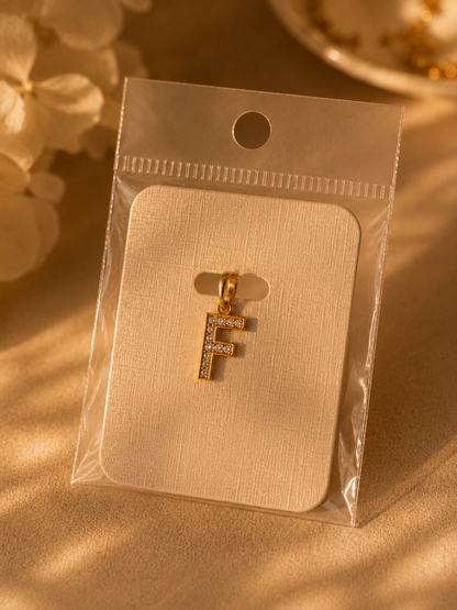 Set "Promesa": Collar Personalizado, Aretes y Anillo Solitario